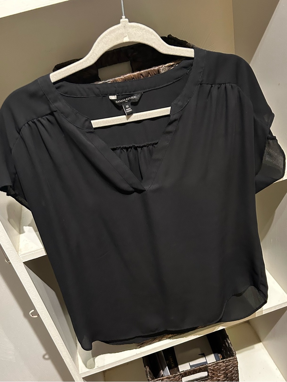 Banana Republic Black short sleeve blouse size medium